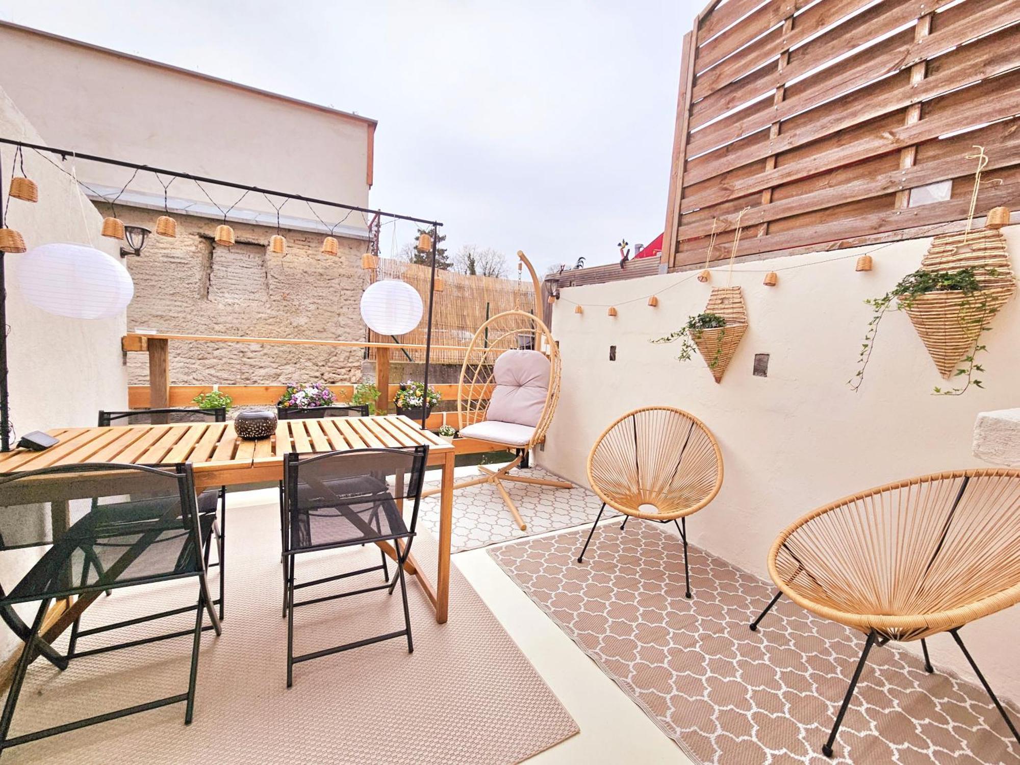 Holiday home L'atypique Des Remparts *